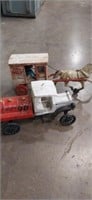 Reproduction cast iron philips 66 truck and fresh
