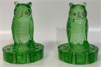 WONDERFUL PAIR OF URANIUM GLASS OWL BUD FROGS