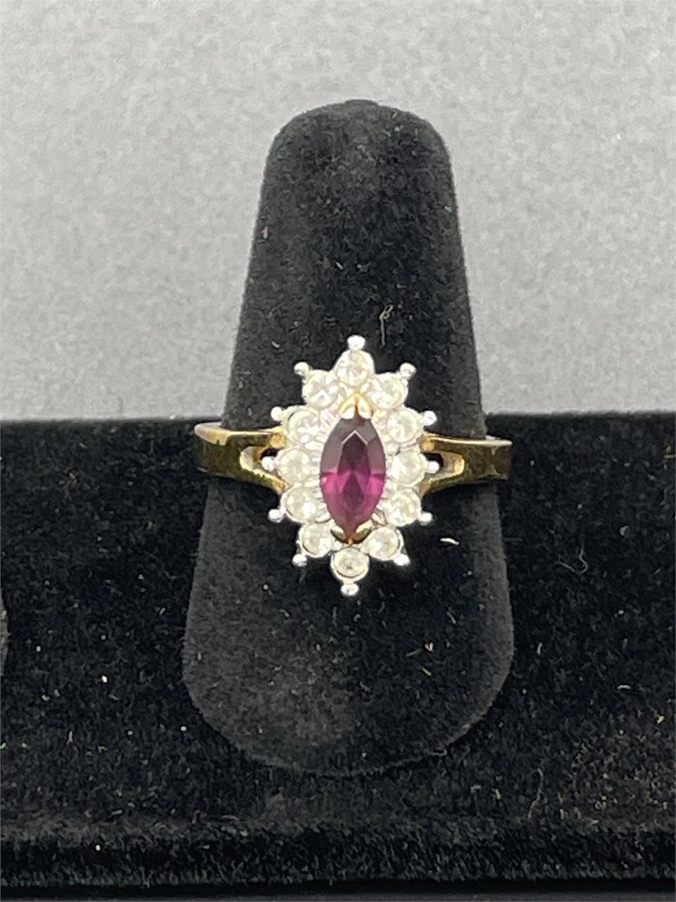 14k TOC gold ring w/ gemstone