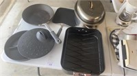 Roaster and Frying Pan Lot