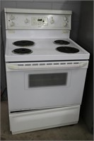 HOTPOINT ELECTRIC 30" STOVE