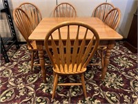 Oak Amish Style Table w/ 6 Chairs