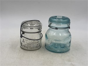 Atlas half pint EZ seal  jar with glass bale