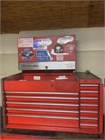 Snap On Top Tool Box with Keys , 33”x18”x19”
