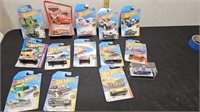 Lot of mostly HOTWHEELS