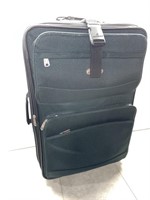 Air Canada suitcase 26x18x10