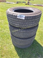 (4) Michelin Defenders 275/65 R18 LT Tires(10k m)