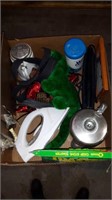 FLAT OF ASSORTED HOUSEHOLD ITEMS