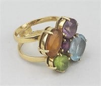 Gold & Gemstone Ring.