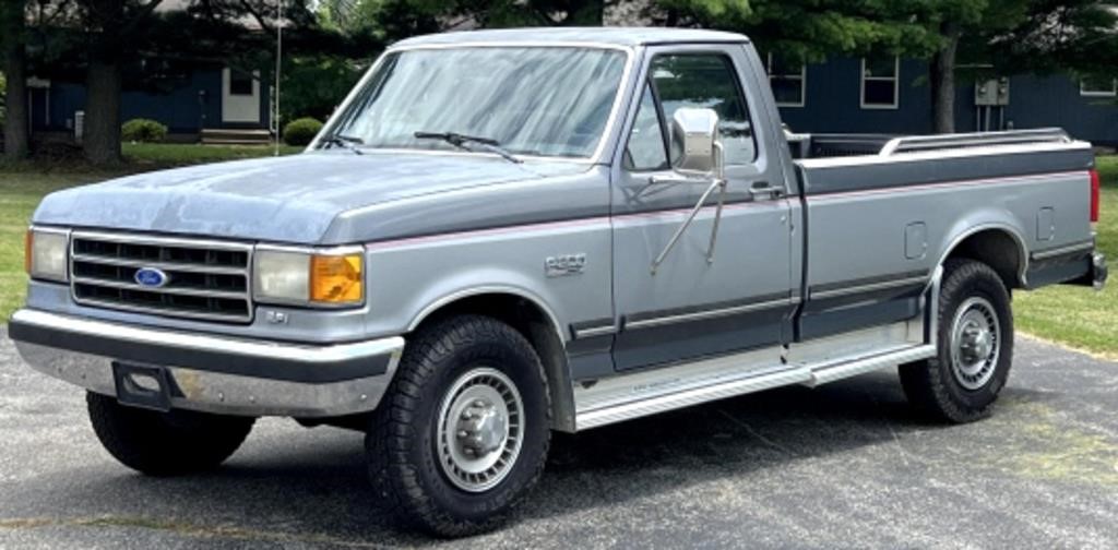 1989 FORD F250 XL Lariat