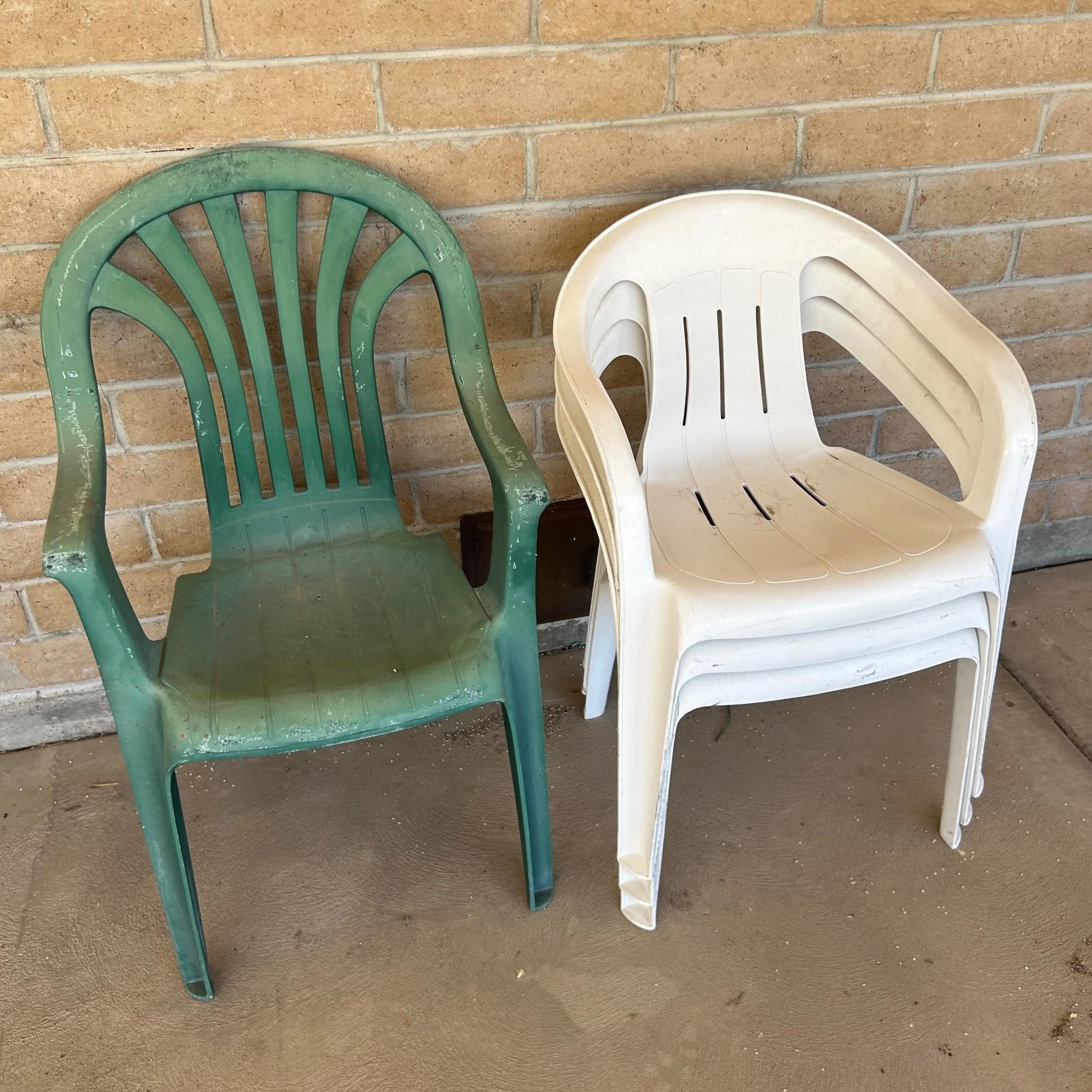 Plastic Lawn Chairs