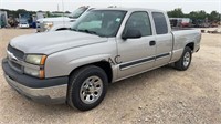 *2005 Chevy Silverado Ext Cab V6