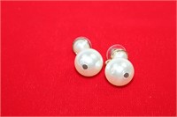 Pair of Pearl Dangle Earrings