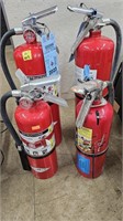 4x  fire extinguisher