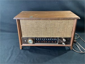 Zenith Radio Model K731,Works