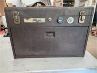 KENNEDY 7 DRAW TOOL BOX W/ HINCHED TOP