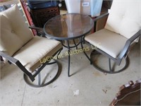 patio chairs & table