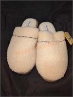 Slippers Size L 9-10