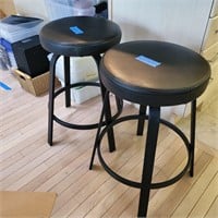 M132a Two kitchen stools
