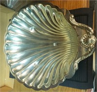 English Silver MFG Corp Large Silverplate Seashell