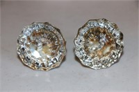 2 Glass Door Knobs