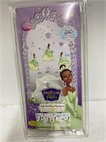 DISNEY THE PRINCESS AND THE FROM WALL DECOR