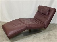 NATUZZI LEATHER LOUNGER