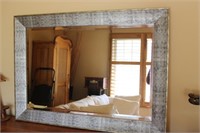 Lovely Framed Bevilled Mirror 30.5x42.5