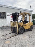Hyster 8,000 IB Diesel Forklift