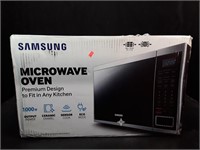 New Samsung Microwave Oven. Tested to work