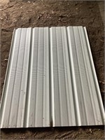 Approximately 13 metal sofit fence