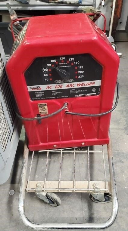 Lincoln Electric AC-225 Electric Arc Welder