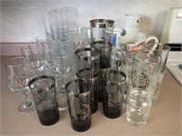 Mixed Glasses & Mug Lot