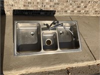 Great fish cleaning sink