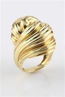 18kt Yellow Gold Twist Ring