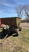 Parker 150 bushel gravity wagon