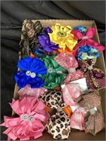 FANCY HAIR BOWS LOT / MIXED COLORS