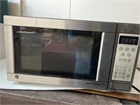 GE microwave