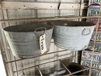 (2) galvanized wash tubs