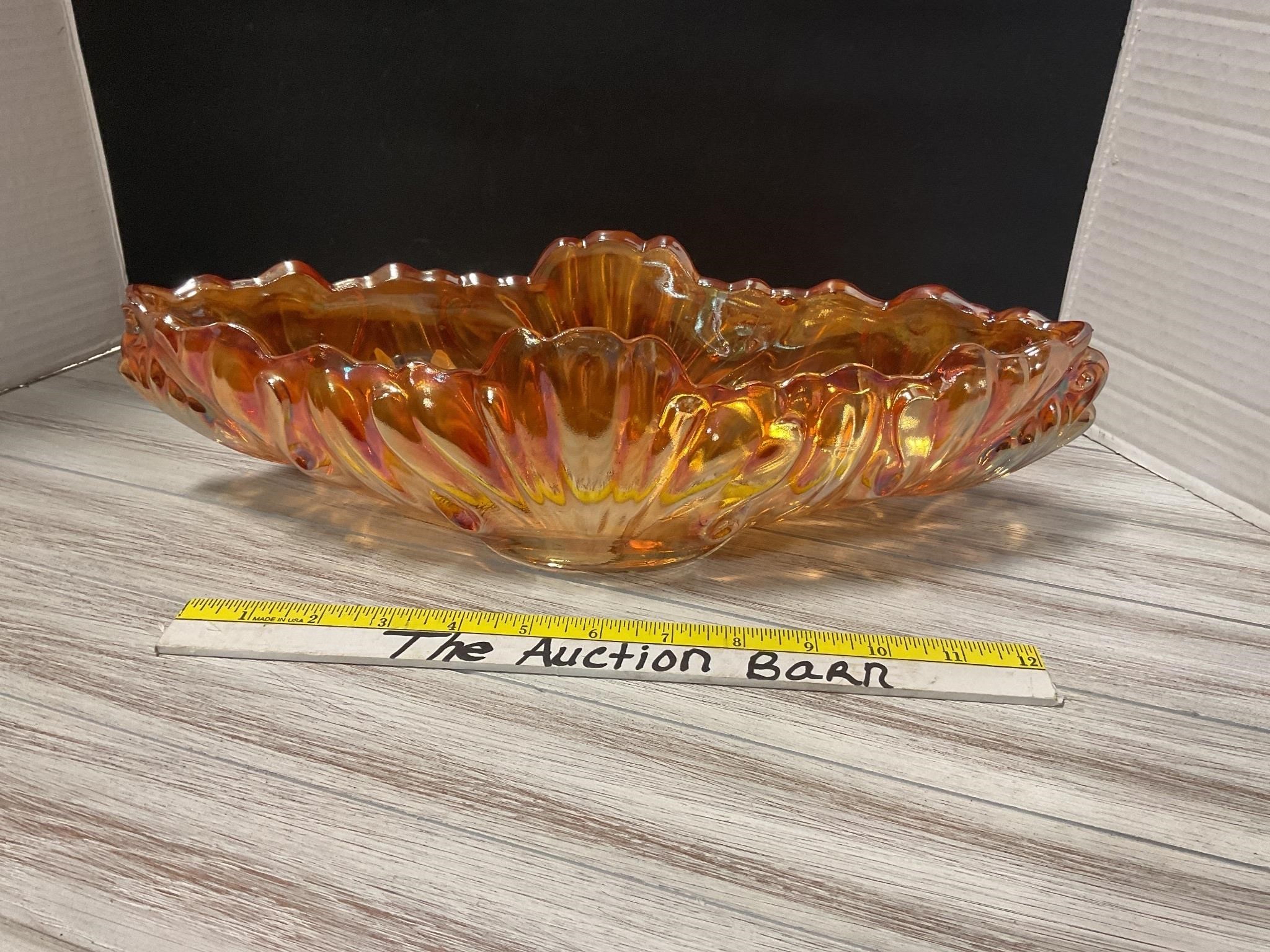 Carnival glass planter, has chip