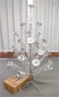 Vintage Pom Pom Aluminum Christmas tree w/ Box