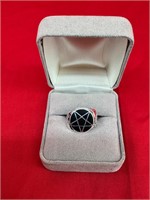 Black Enamel Star Pattern Ring Size 6-3/4