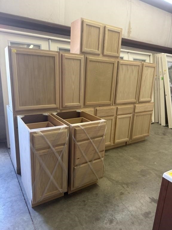 6.26.24 Cabinet and Flooring Auction