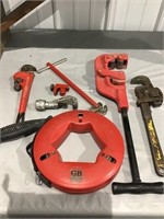 Wire puller & pipe tools