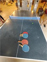 Ping-pong table