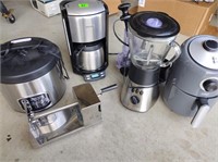 Kitchen appliances