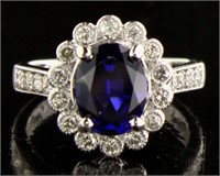 14kt Gold 3.15 ct Oval Sapphire & Diamond Ring