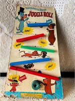 Huckleberry Hound Juggle Roll Game