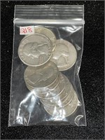 LOT OF 10 SILVER QUARTERS