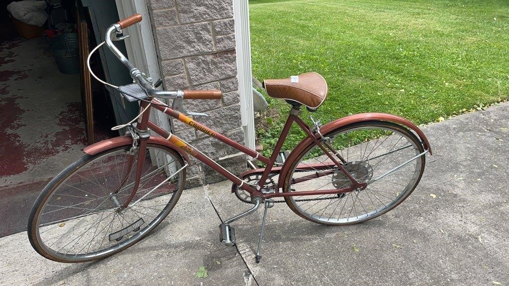 Vintage - AMF - road master - courier bicycle